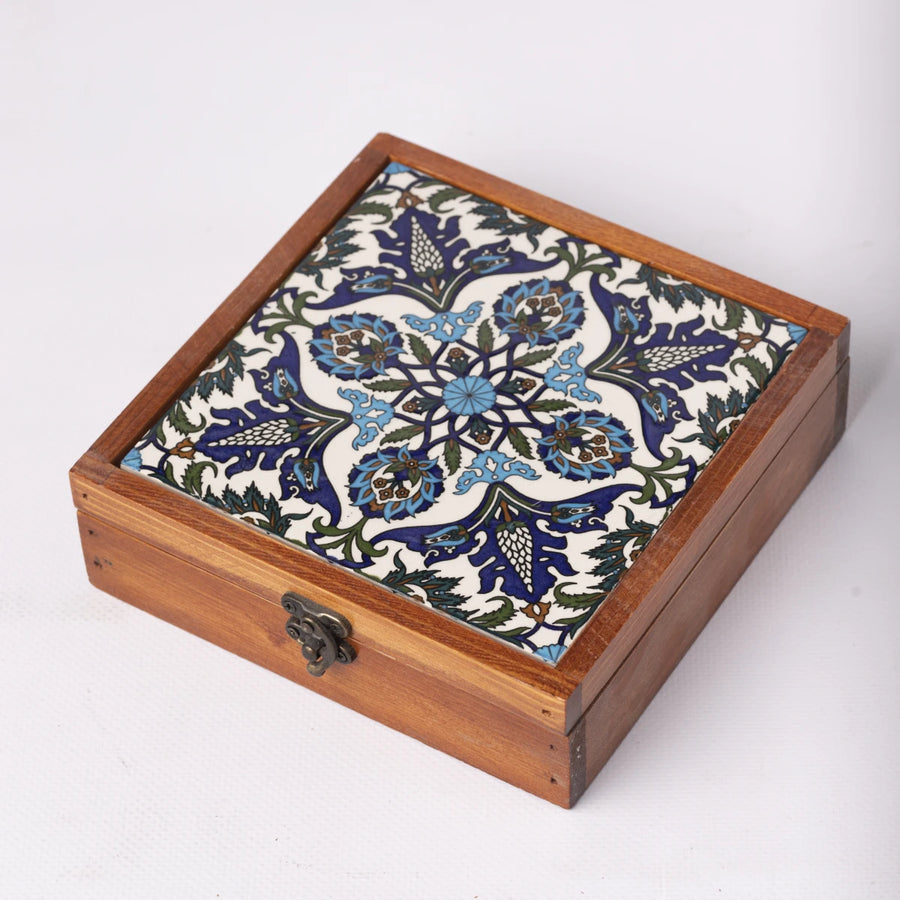 Ceramic Box M — Design 04
