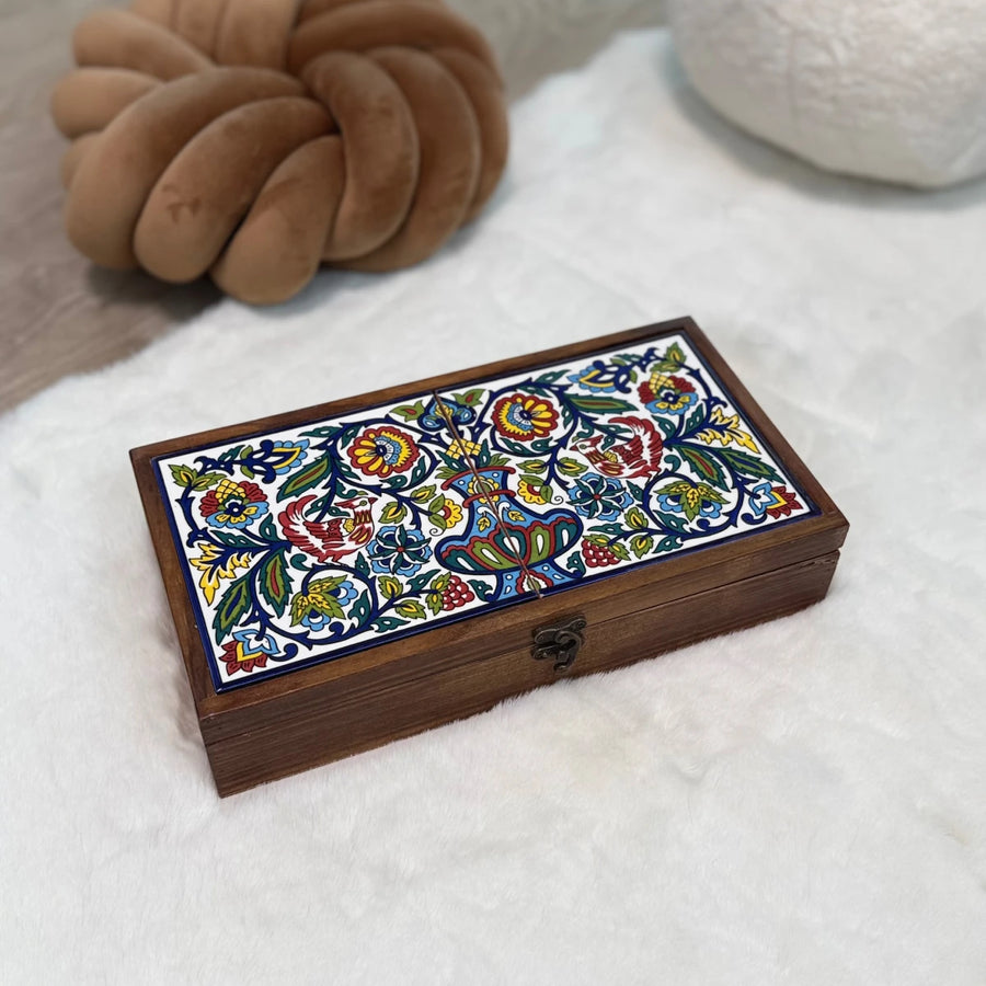 Box Size 17×34 cm — Design 02