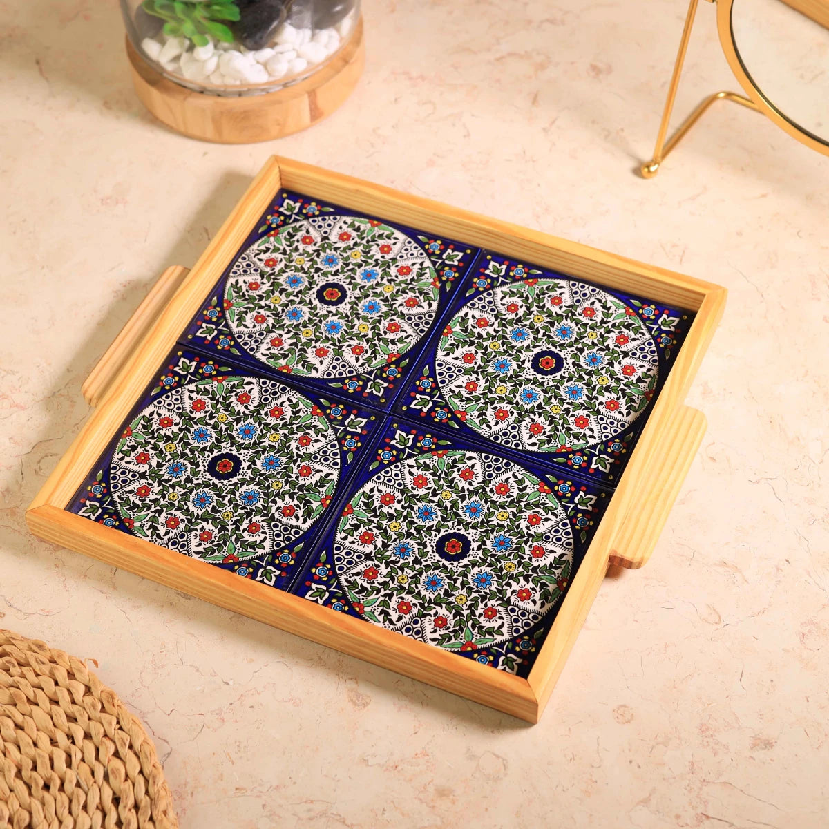 صنية 4 بلاطات حجم 30*30سم