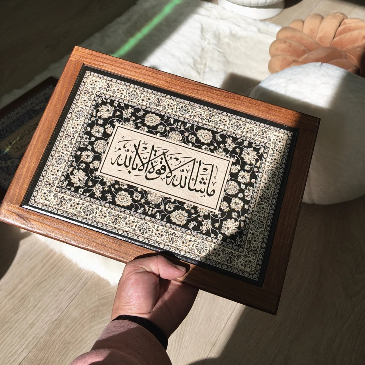 برواز بحجم 25*35سم