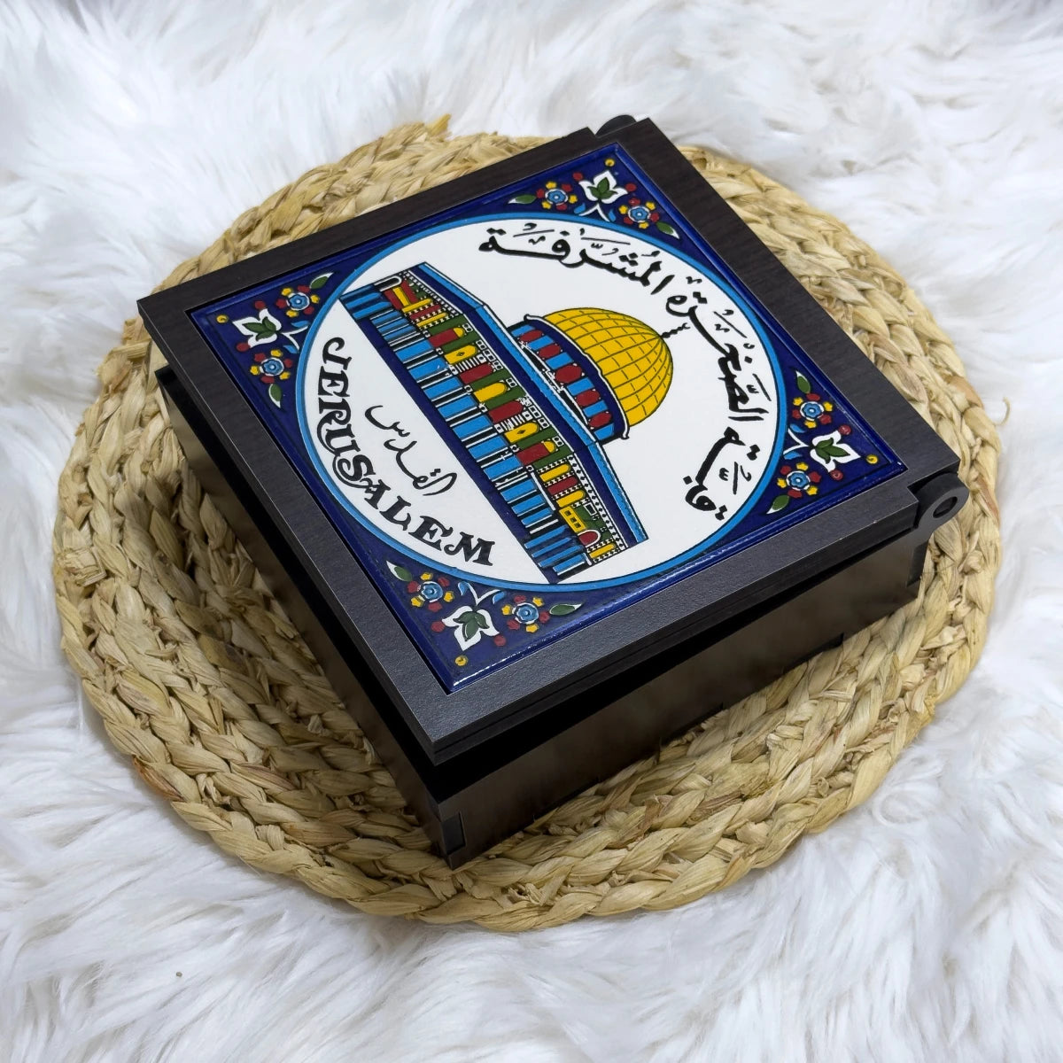 صندوق خزف M