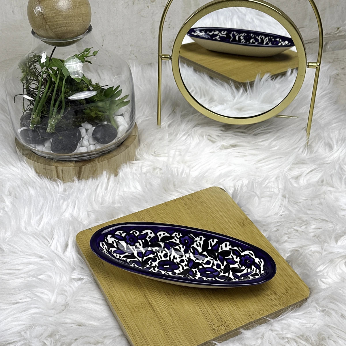 صحن قارب صغير